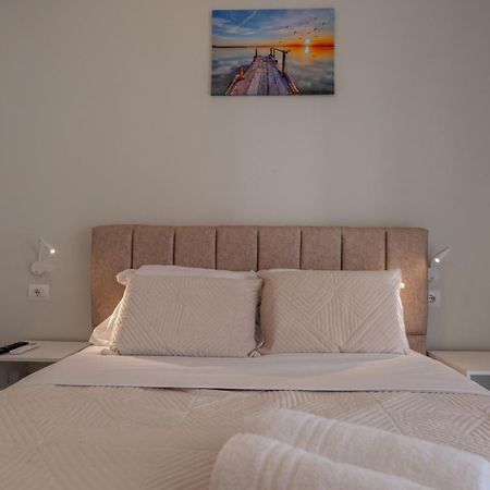 Esel Apartments Sarande Luaran gambar