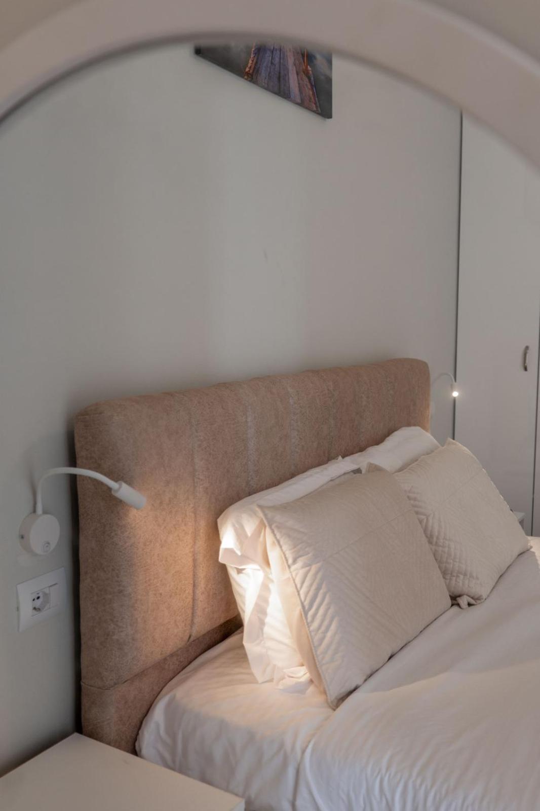 Esel Apartments Sarande Luaran gambar