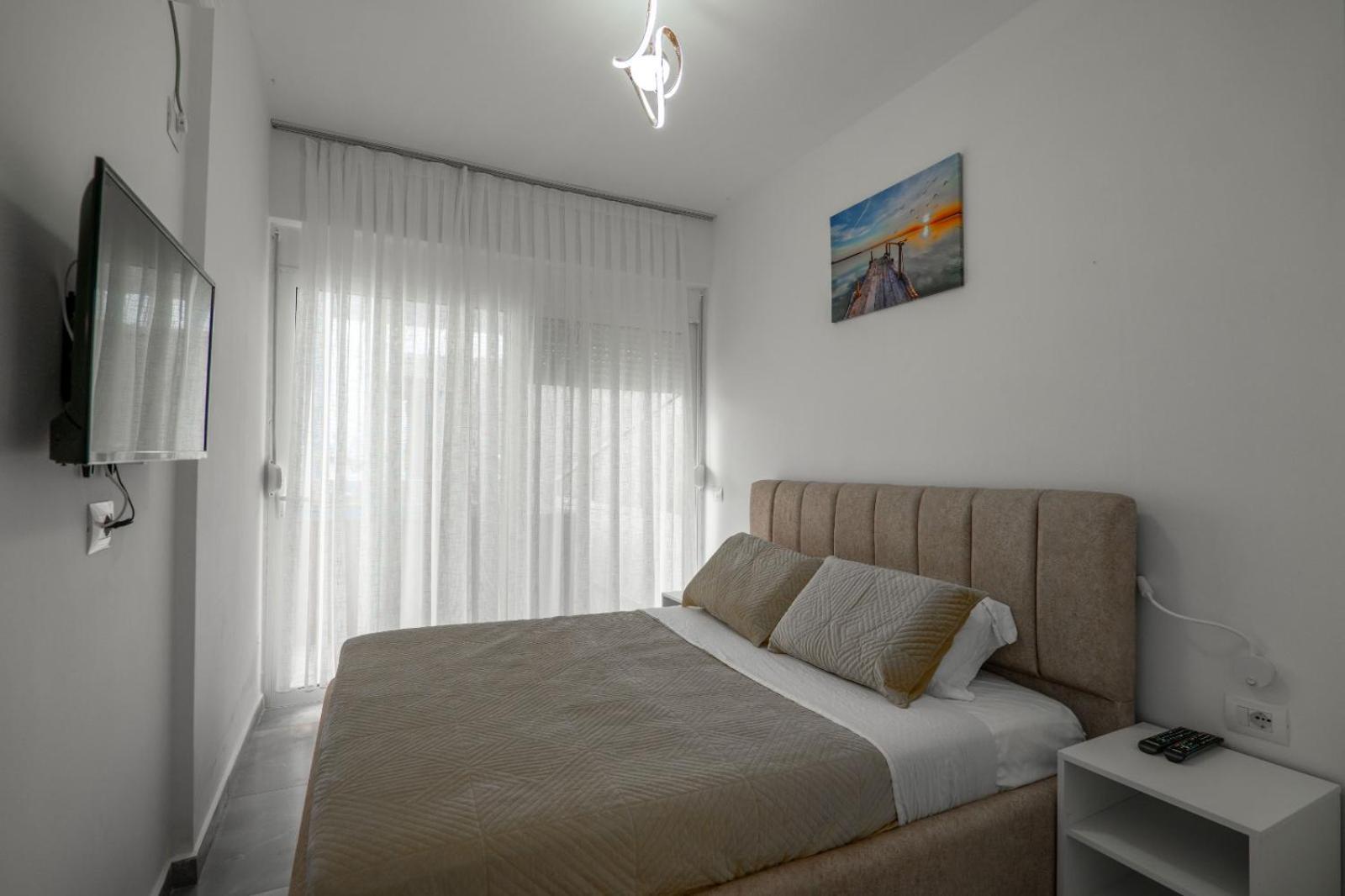 Esel Apartments Sarande Luaran gambar
