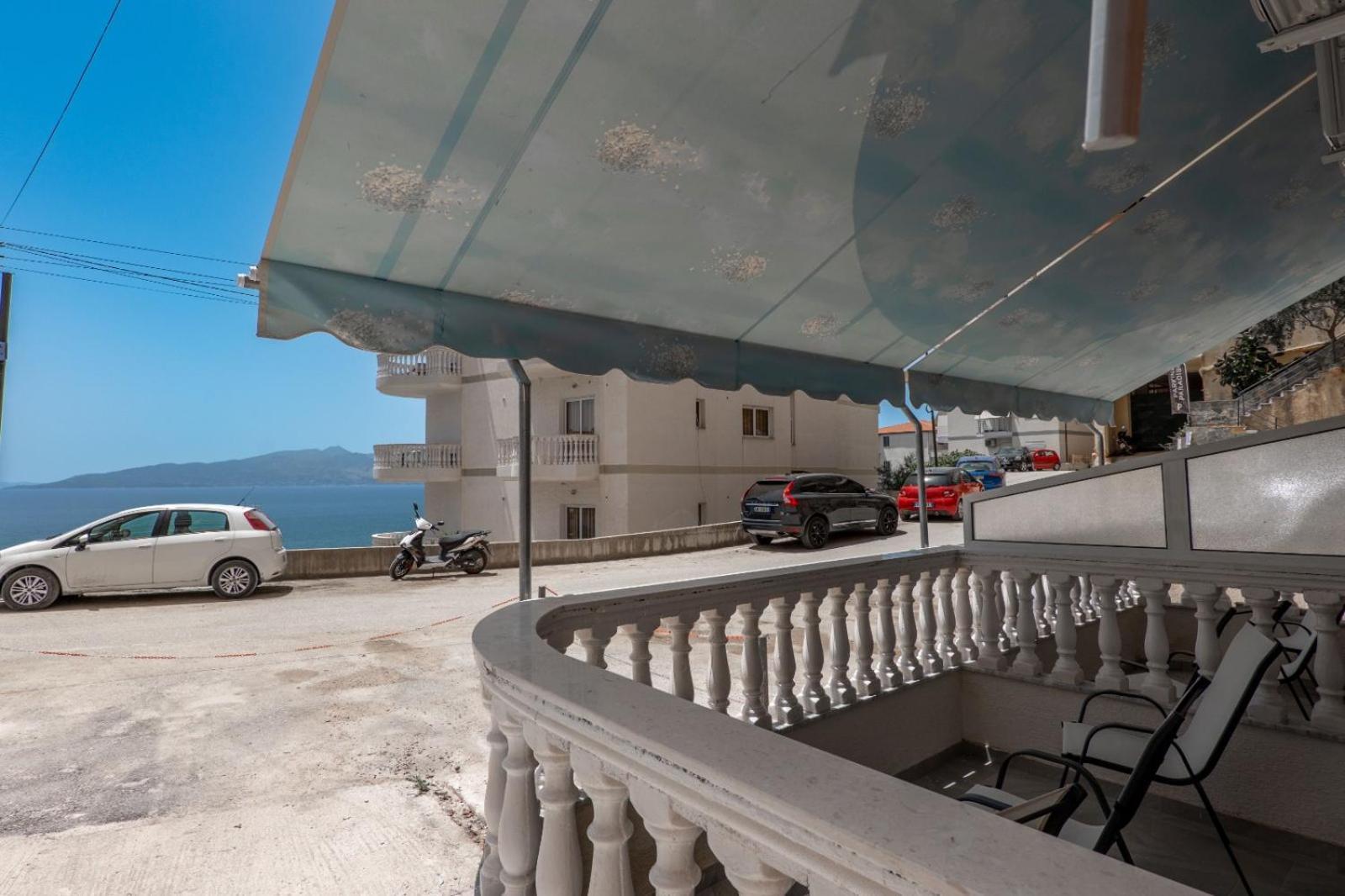Esel Apartments Sarande Luaran gambar