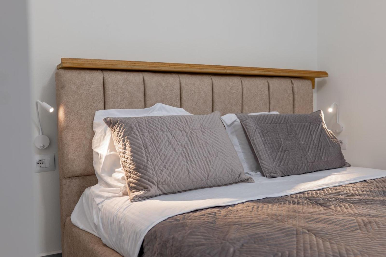 Esel Apartments Sarande Luaran gambar