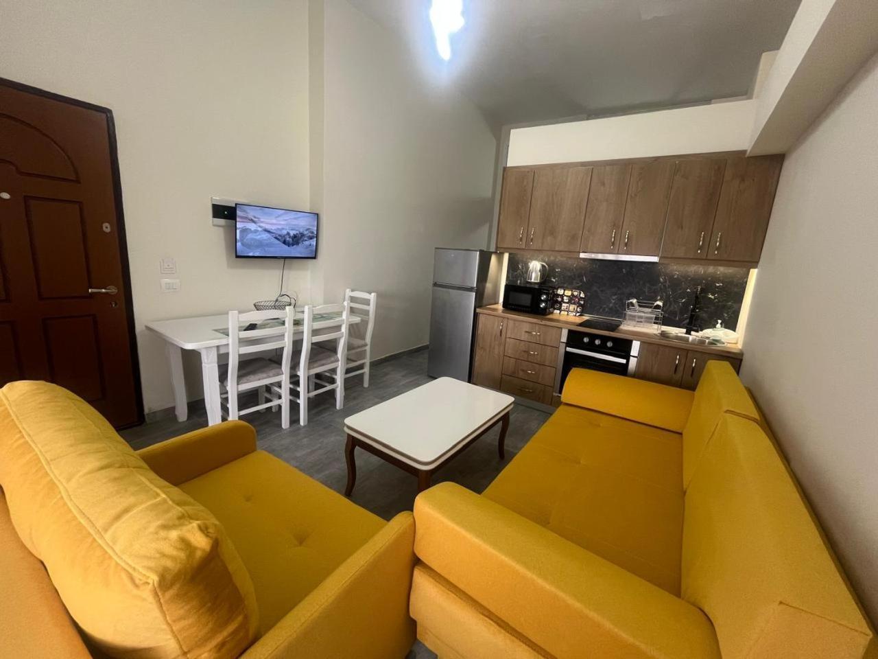 Esel Apartments Sarande Luaran gambar